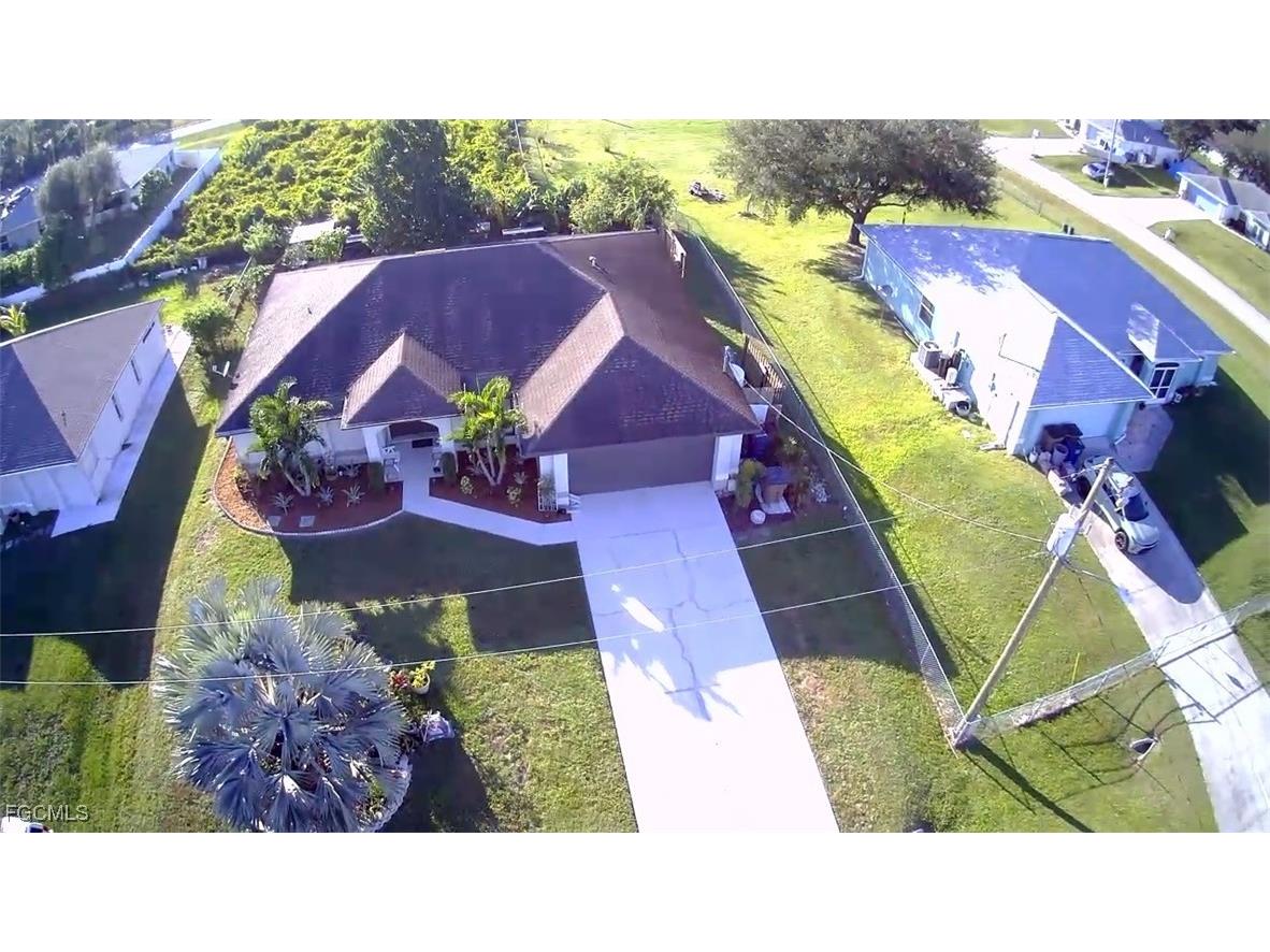 1833 Tomaso Avenue Lehigh Acres FL 33972 2025018483 image8