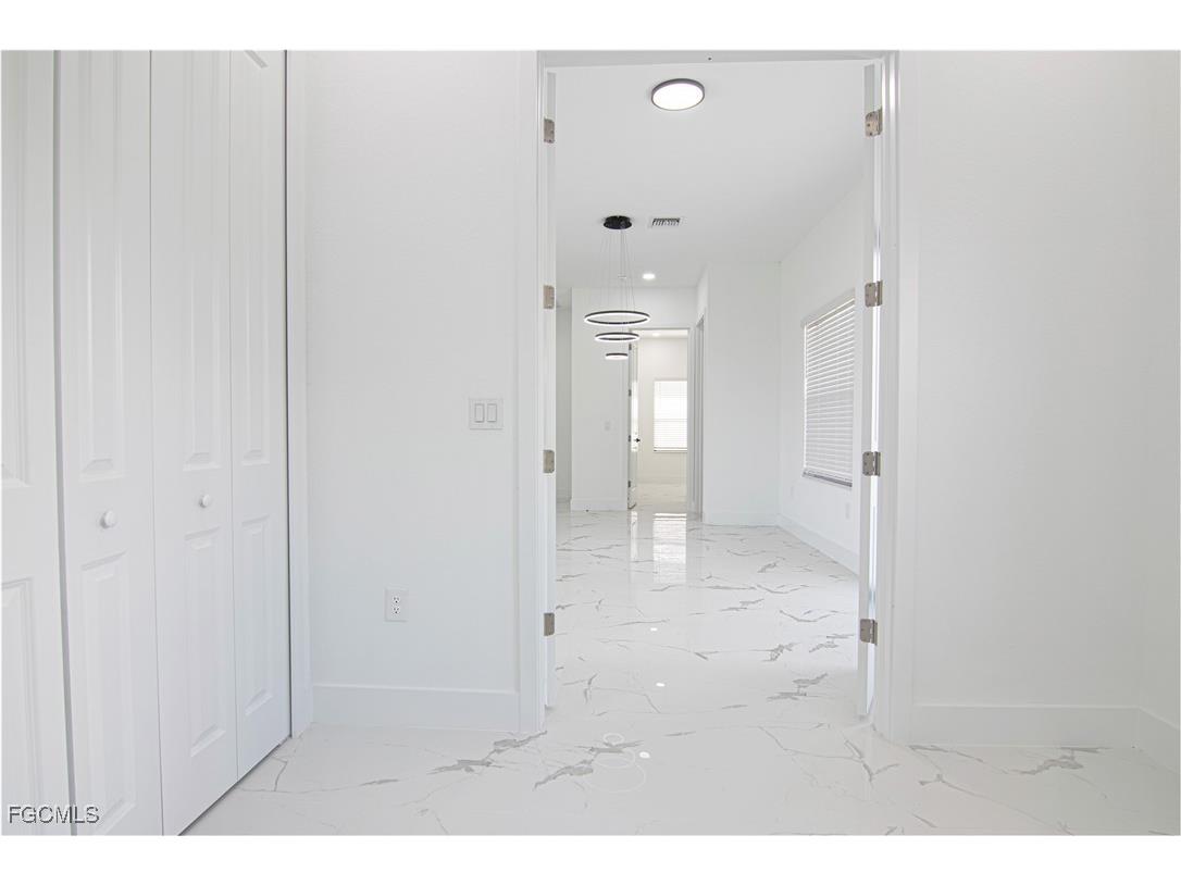 1834 Lindsay Street Lehigh Acres FL 33972 2025012551 image5