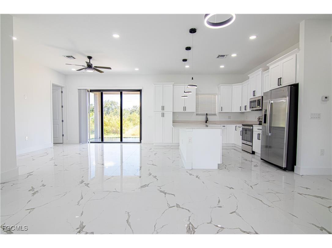 1834 Lindsay Street Lehigh Acres FL 33972 2025012551 image6