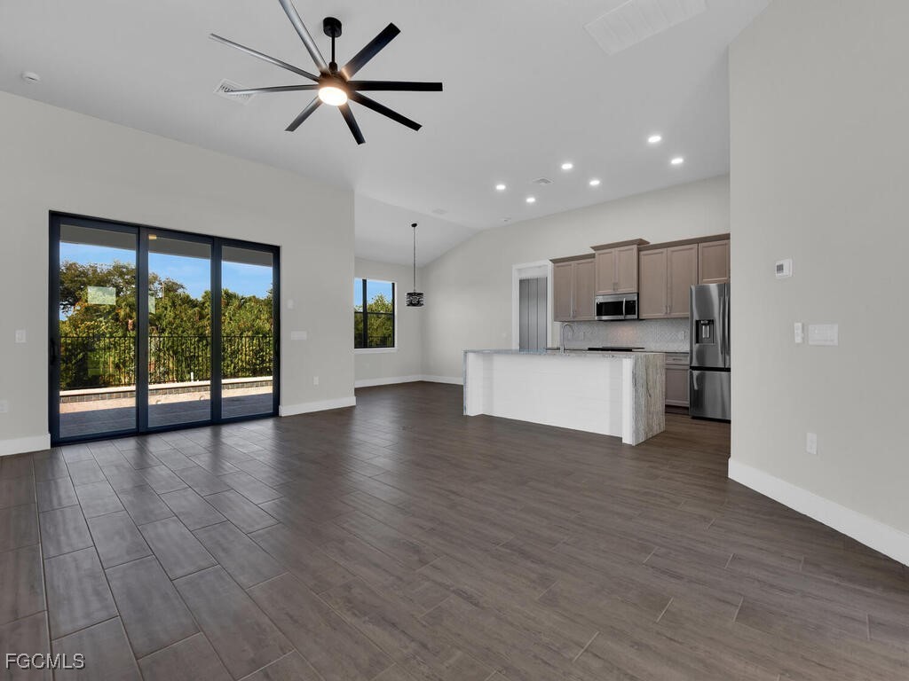 1834 NW 27th Avenue Cape Coral FL 33993 2025022707 image4