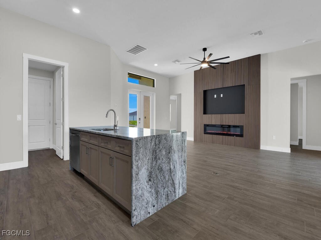 1834 NW 27th Avenue Cape Coral FL 33993 2025022707 image6