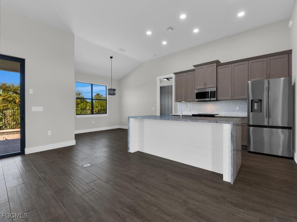 1834 NW 27th Avenue Cape Coral FL 33993 2025022707 image7