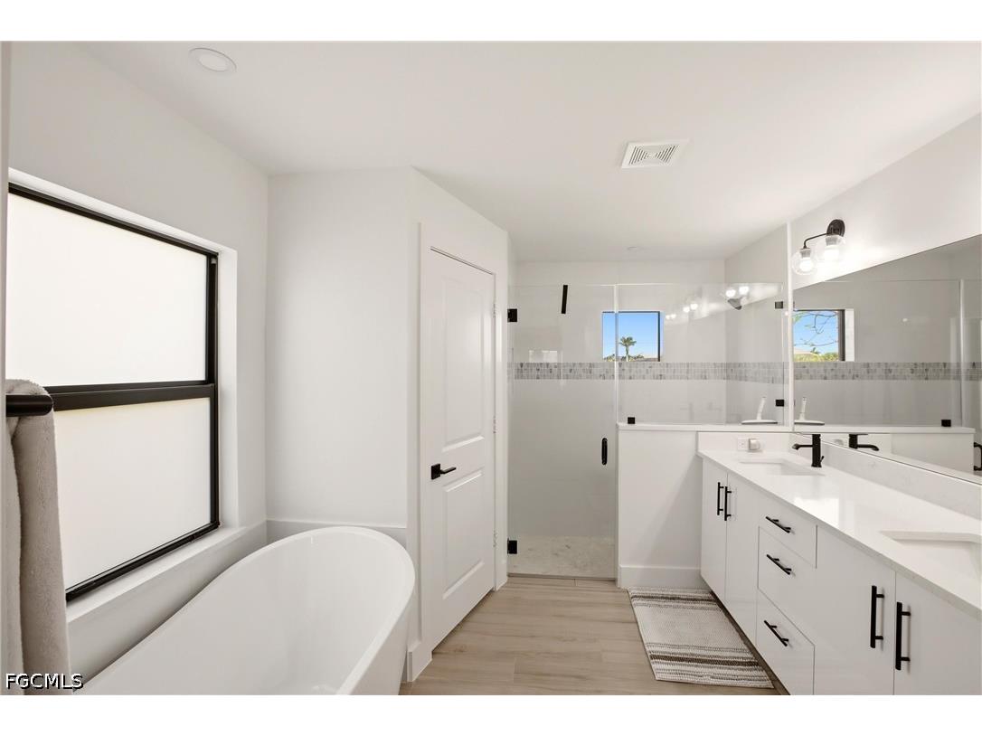 1834 NW 36th Place Cape Coral FL 33993 2026016423 image21