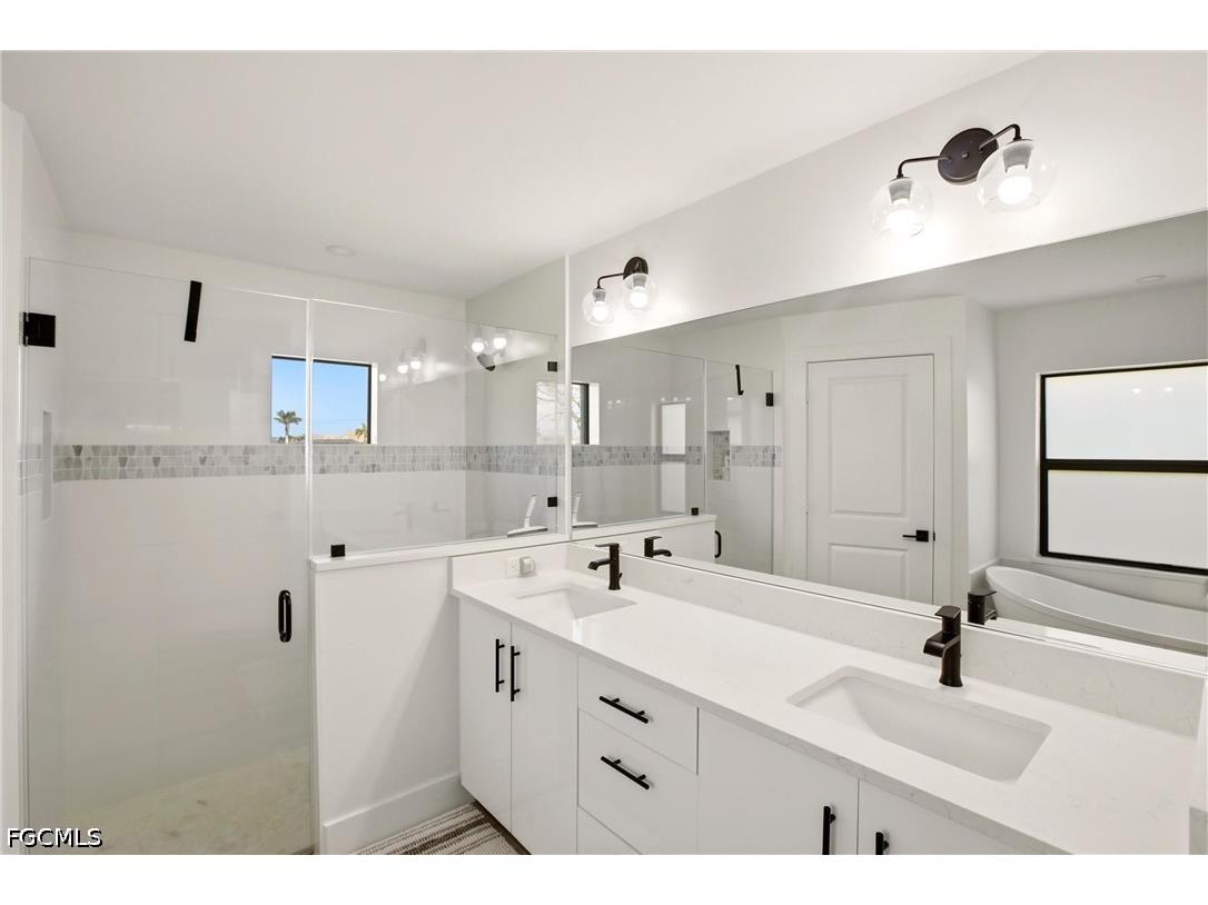 1834 NW 36th Place Cape Coral FL 33993 2026016423 image22