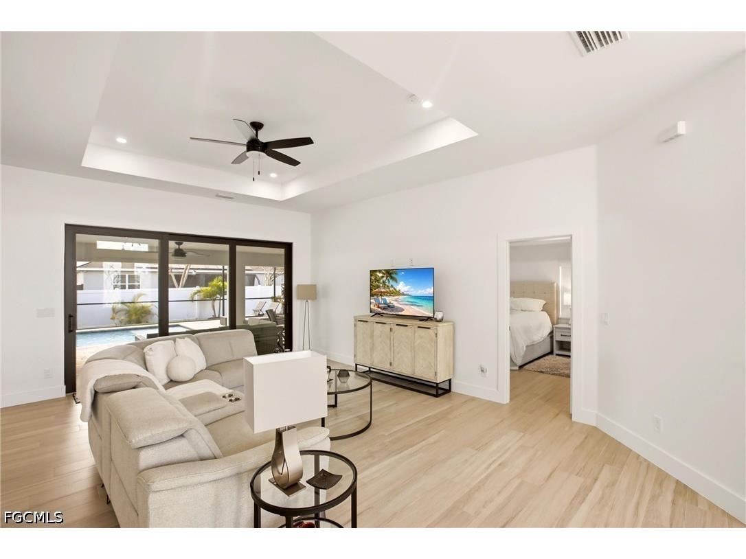 1834 NW 36th Place Cape Coral FL 33993 2026016423 image8