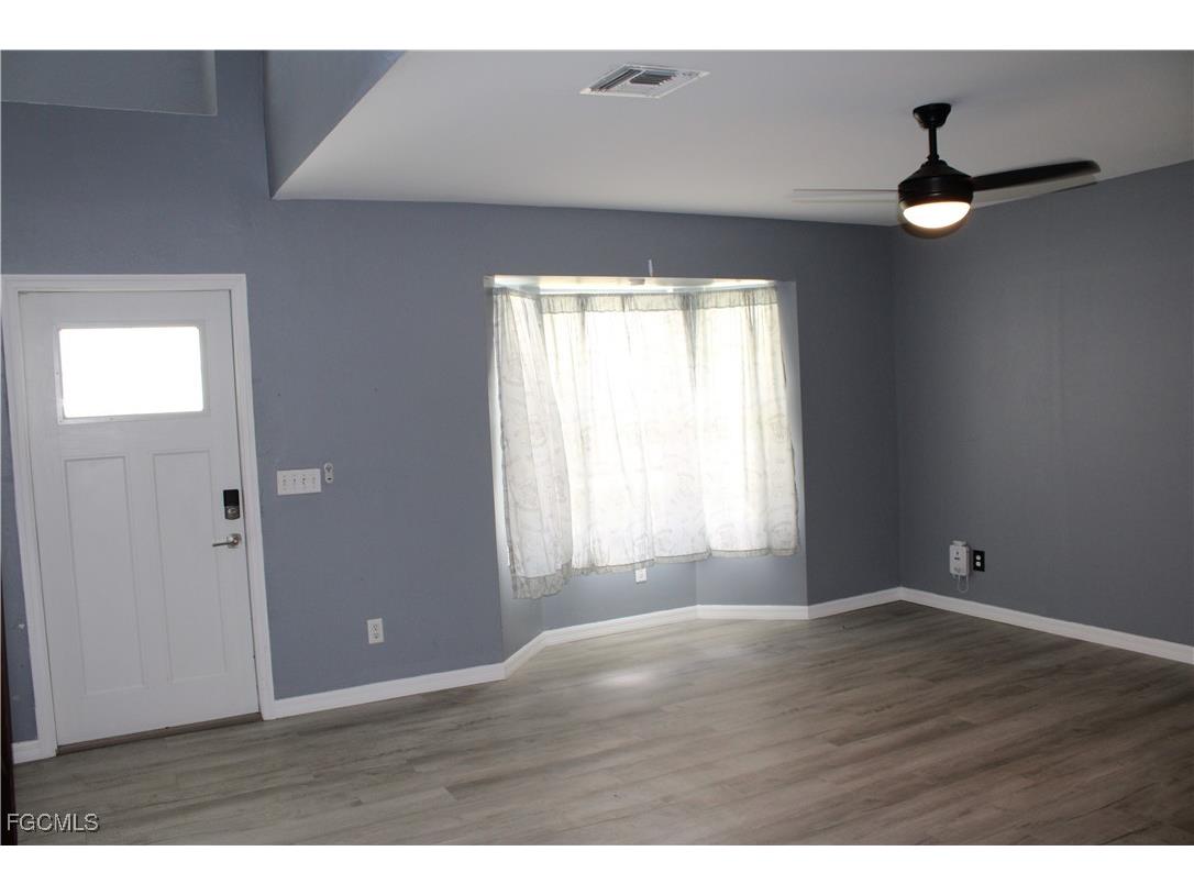 1834 NW 5th Place Cape Coral FL 33993 2025004391 image15