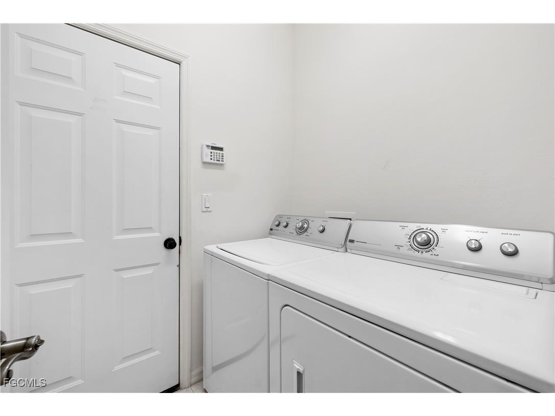  Lehigh Acres FL 33972 2025021138 image13