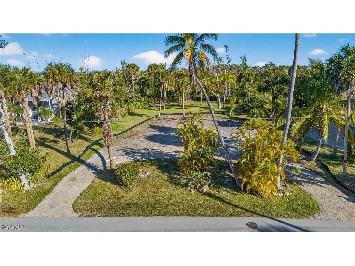 1835 Ardsley Way Sanibel FL 33957 2025025678 image1