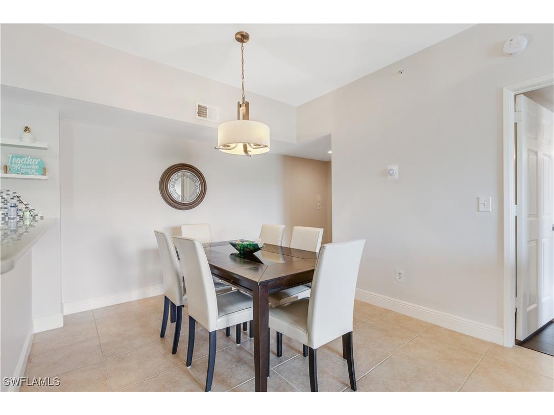 1835 Florida Club Circle #3303 Naples FL 34112 225045755 image10