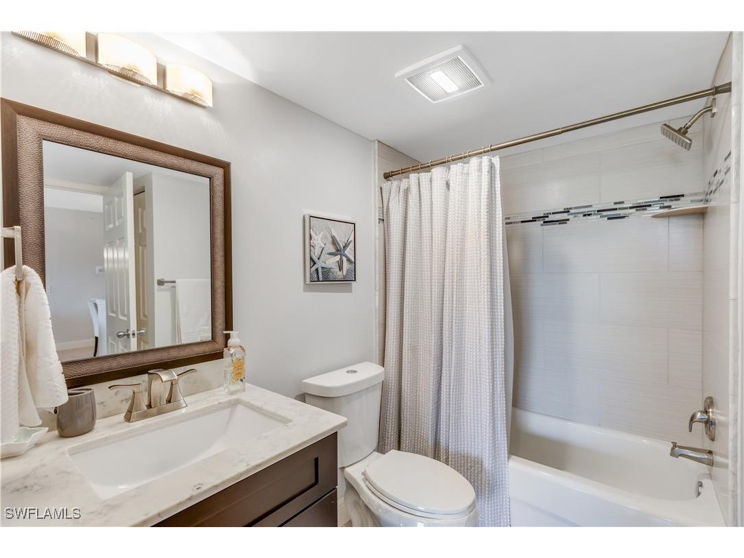 1835 Florida Club Circle #3303 Naples FL 34112 225045755 image21