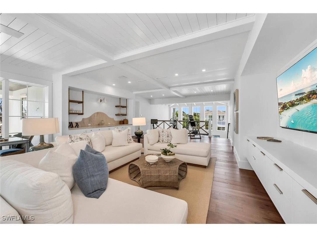 1835 Gulf Shore Boulevard S Naples FL 34102 225064151 image27