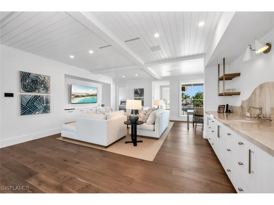 1835 Gulf Shore Boulevard S Naples FL 34102 225064151 image29