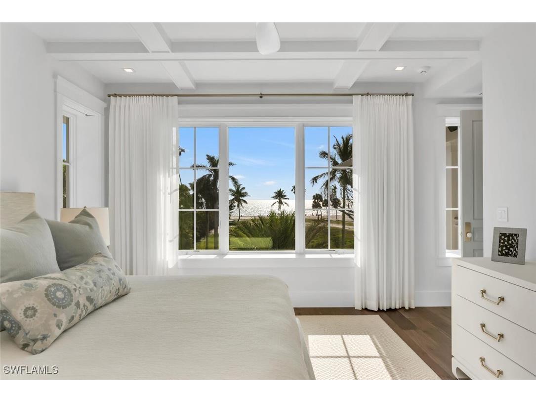 1835 Gulf Shore Boulevard S Naples FL 34102 225064151 image34