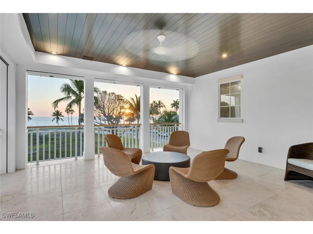 1835 Gulf Shore Boulevard S Naples FL 34102 225064151 image39