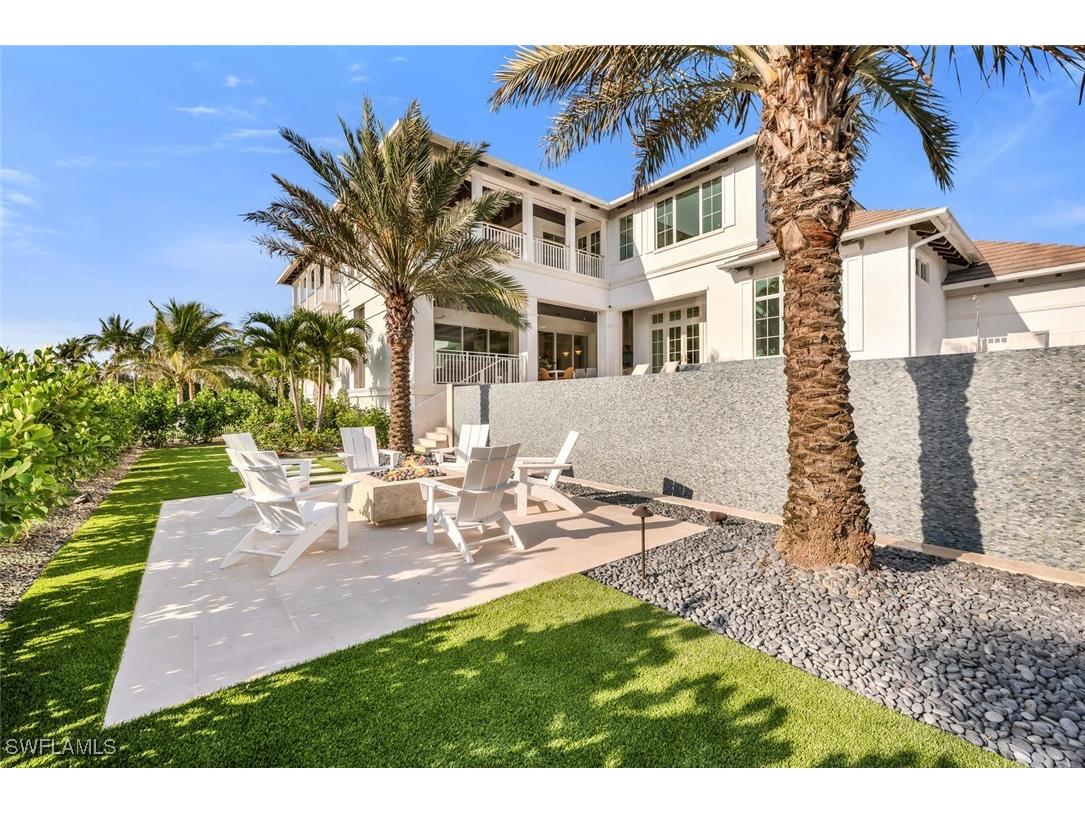 1835 Gulf Shore Boulevard S Naples FL 34102 225064151 image40