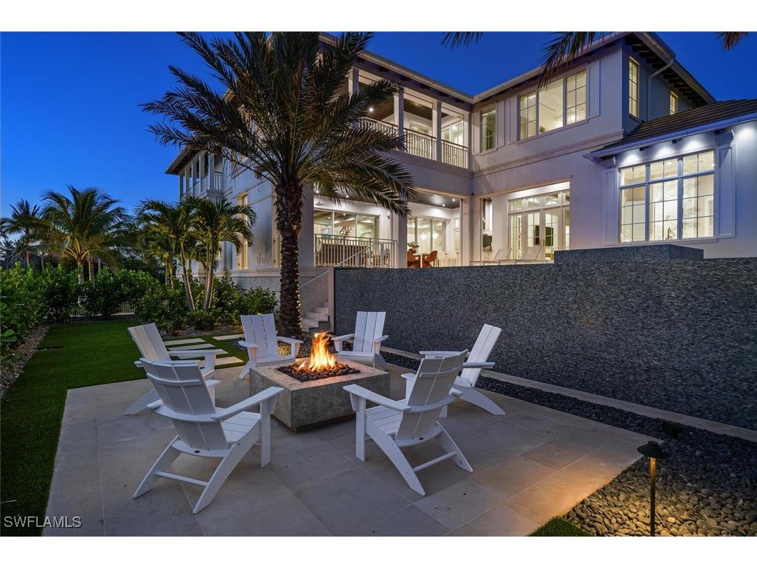 1835 Gulf Shore Boulevard S Naples FL 34102 225064151 image41