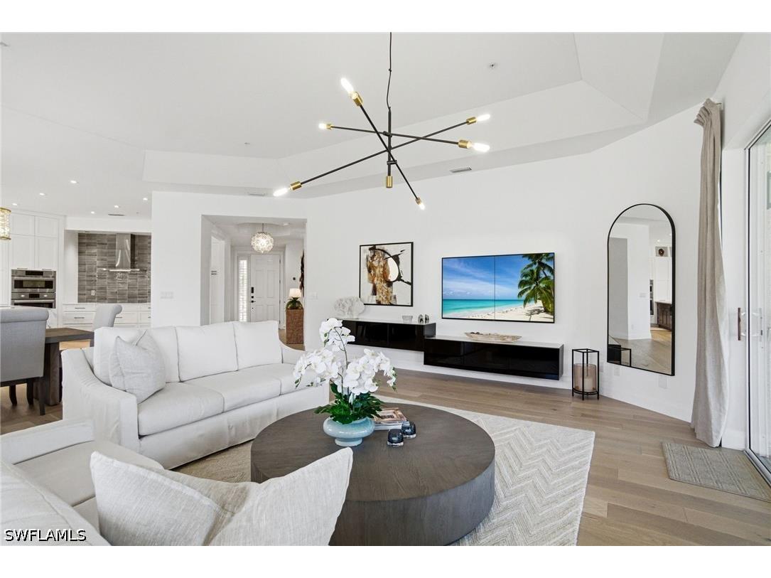 1835 Les Chateaux Boulevard #204 Naples FL 34109 226014822 image12
