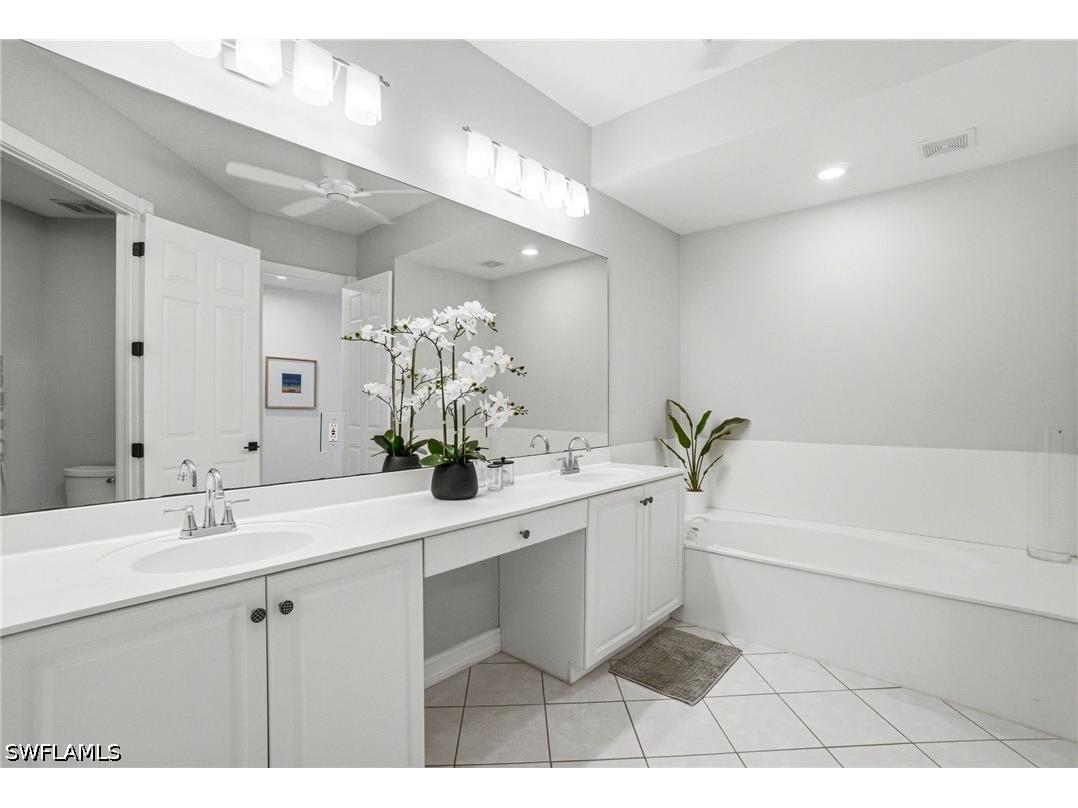 1835 Les Chateaux Boulevard #204 Naples FL 34109 226014822 image20