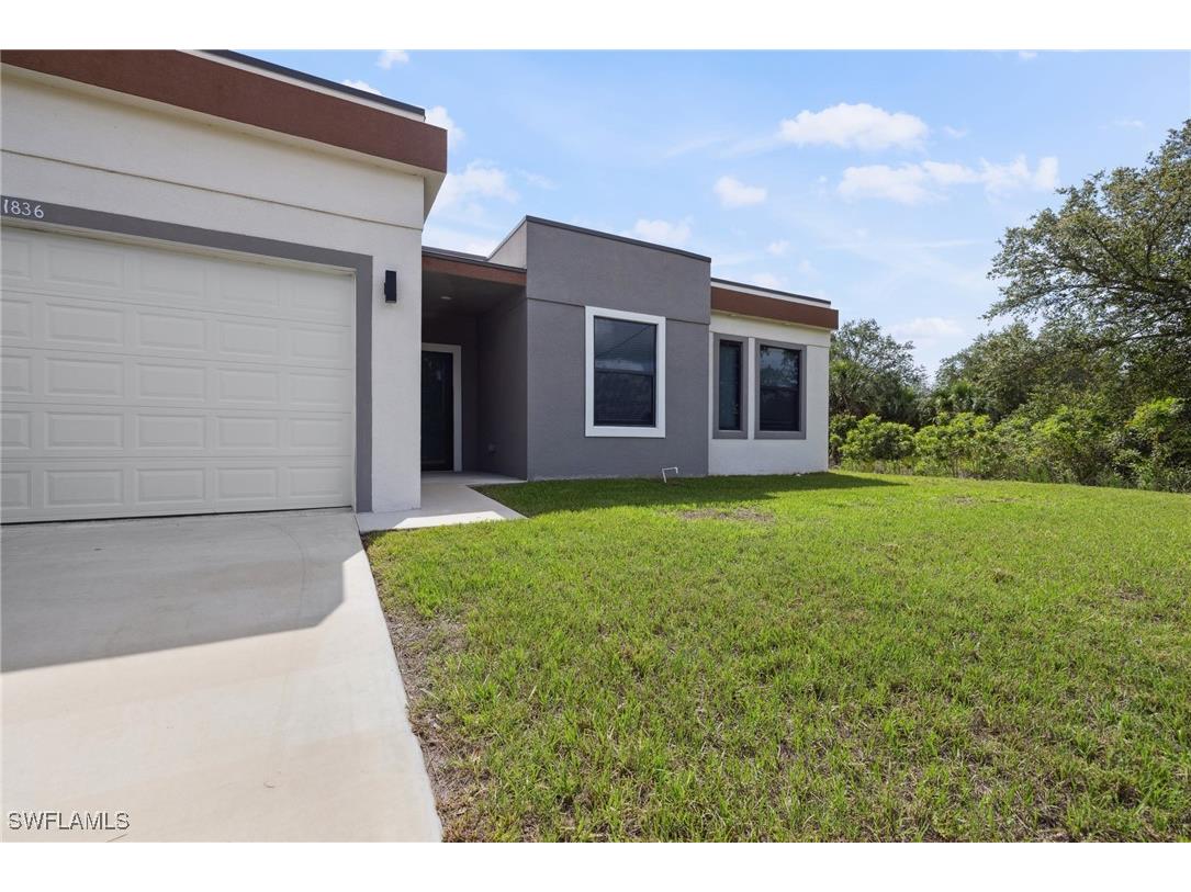 1836 Jacinto Avenue Lehigh Acres FL 33972 225058605 image2