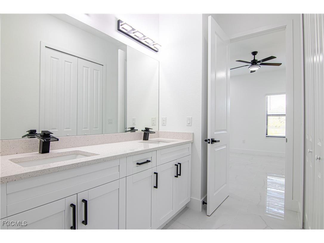 1836 Lindsay Street Lehigh Acres FL 33972 2025012571 image19