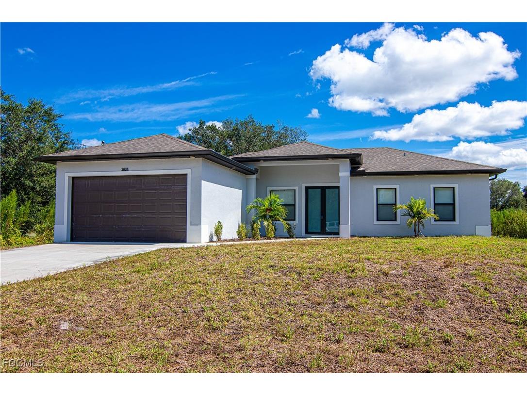 1836 Lindsay Street Lehigh Acres FL 33972 2025012571 image2
