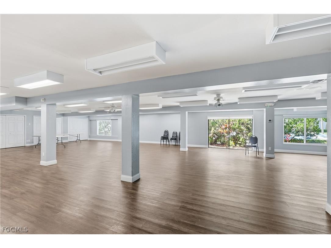 1836 Pine Glade Circle Fort Myers FL 33907 2026011151 image37