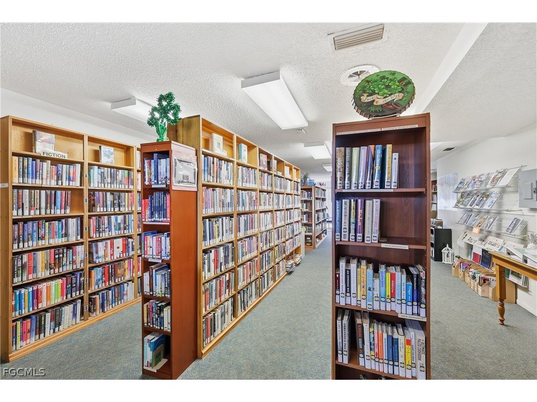 1836 Pine Glade Circle Fort Myers FL 33907 2026011151 image40