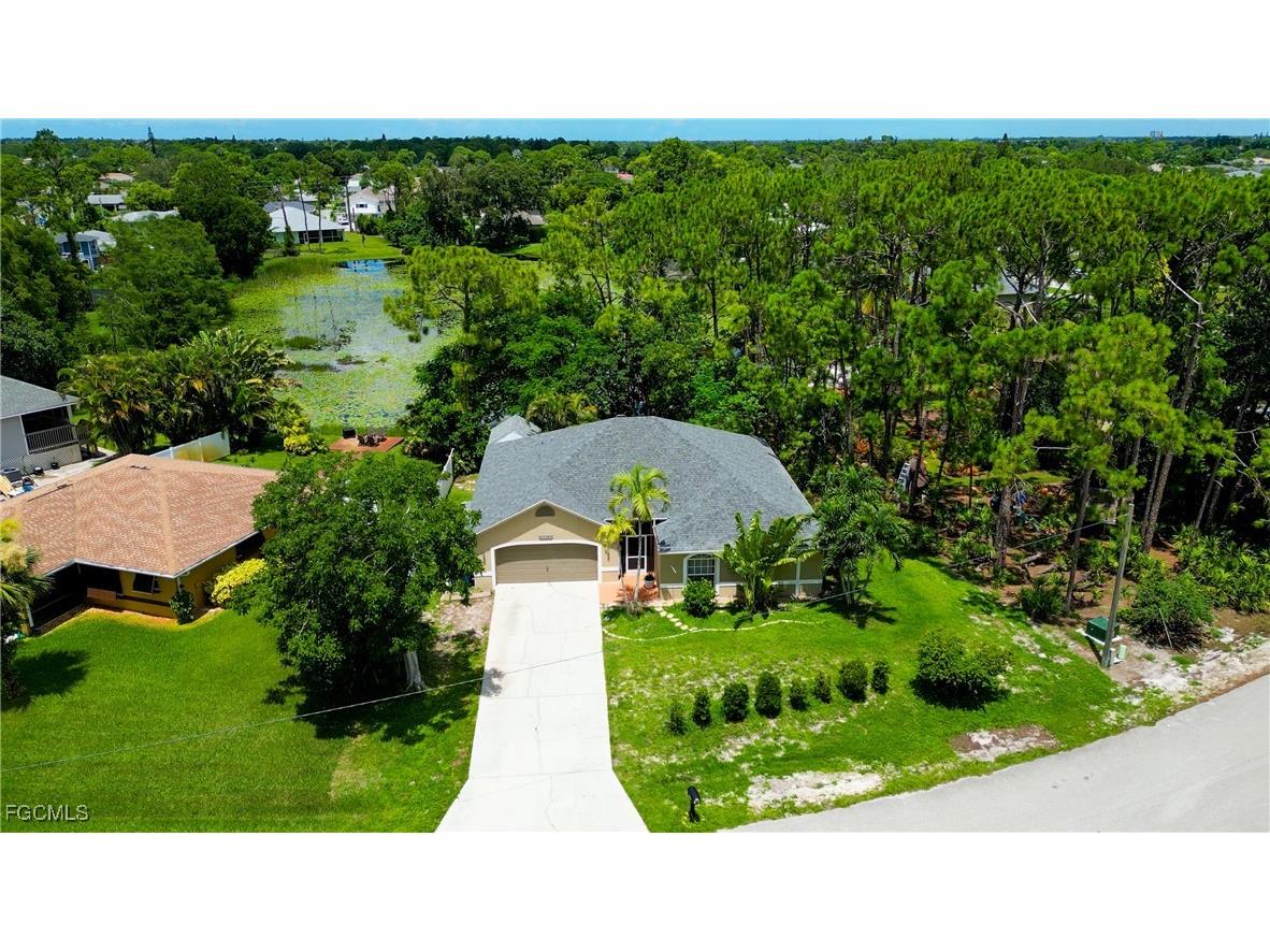 18364 Roseapple Lane Fort Myers FL 33967 2025002865 image1