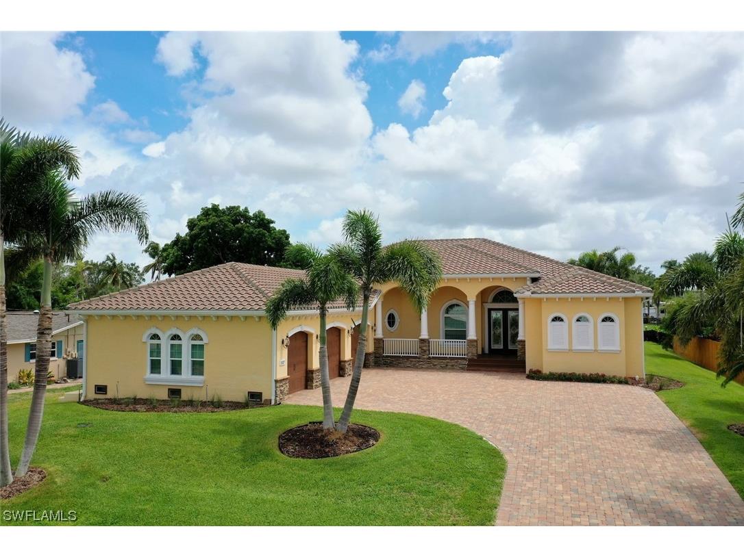 1837 Whitecap Circle North Fort Myers FL 33903 223058620 image1