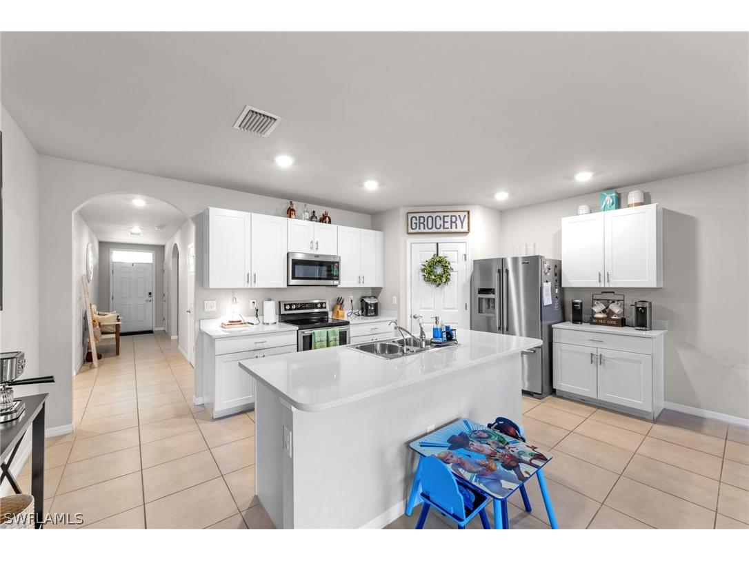 18371 Fern Road Fort Myers FL 33967 226009319 image7