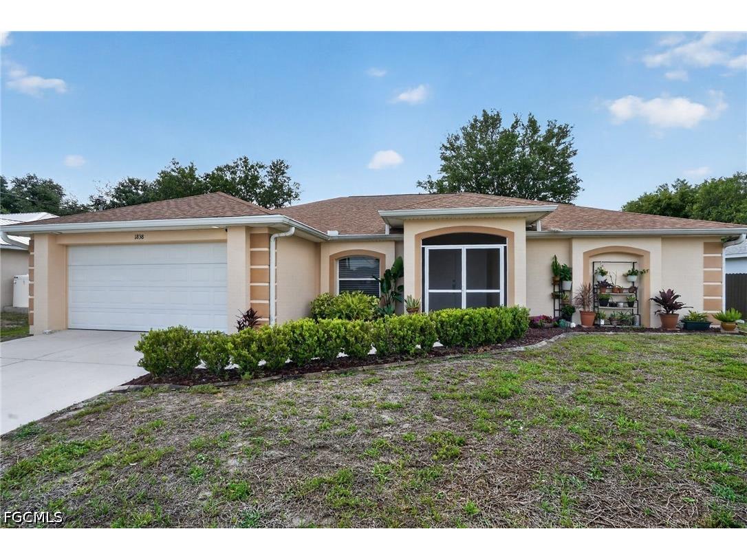 1838 Jovita Avenue Lehigh Acres FL 33972 2026014493 image1