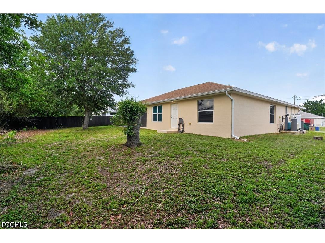 1838 Jovita Avenue Lehigh Acres FL 33972 2026014493 image6