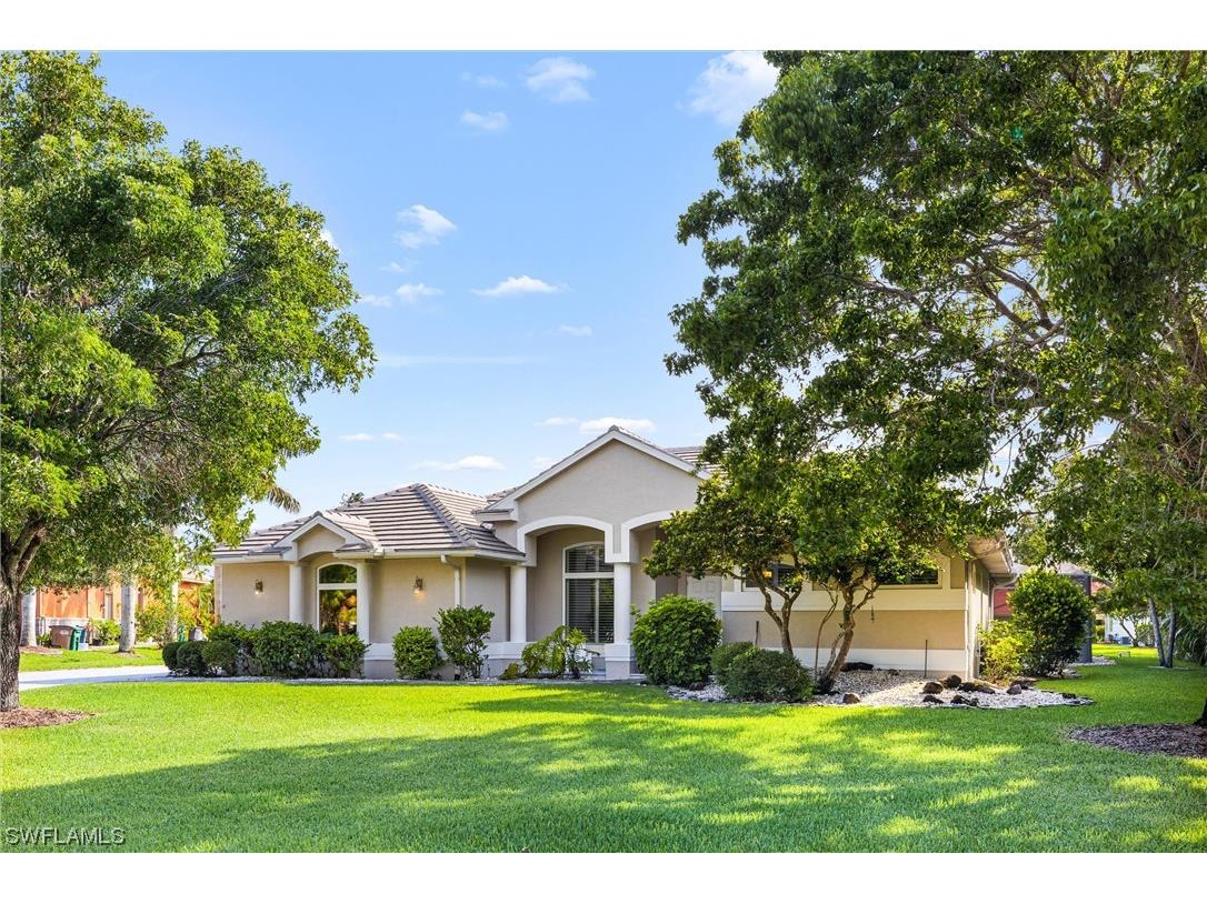 1838 Piccadilly Circle Cape Coral FL 33991 223040936 image1