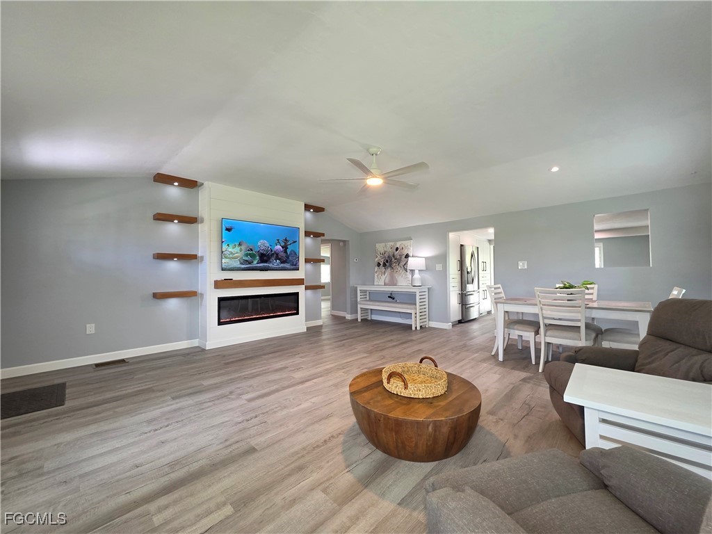 18387 Pioneer Road Fort Myers FL 33908 2025003092 image1