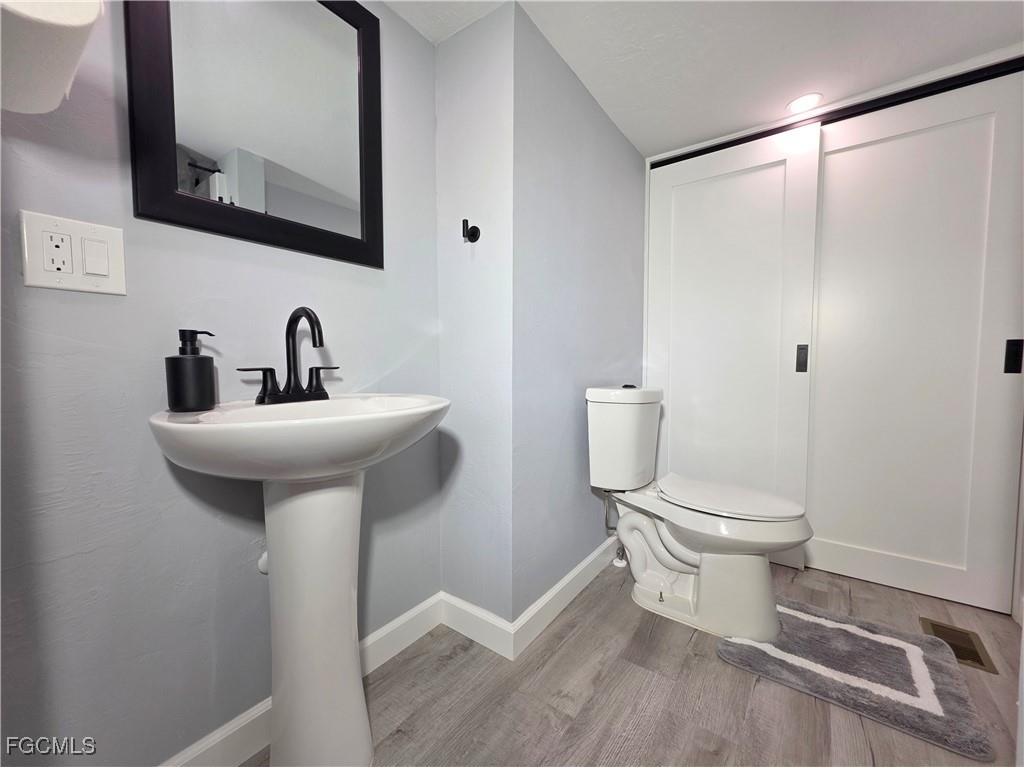 18387 Pioneer Road Fort Myers FL 33908 2025003092 image27