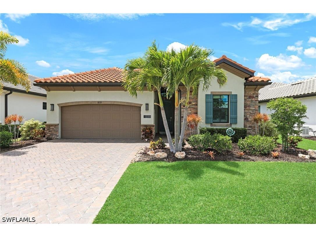 1839 Mustique Street Naples FL 34120 226016281 image1