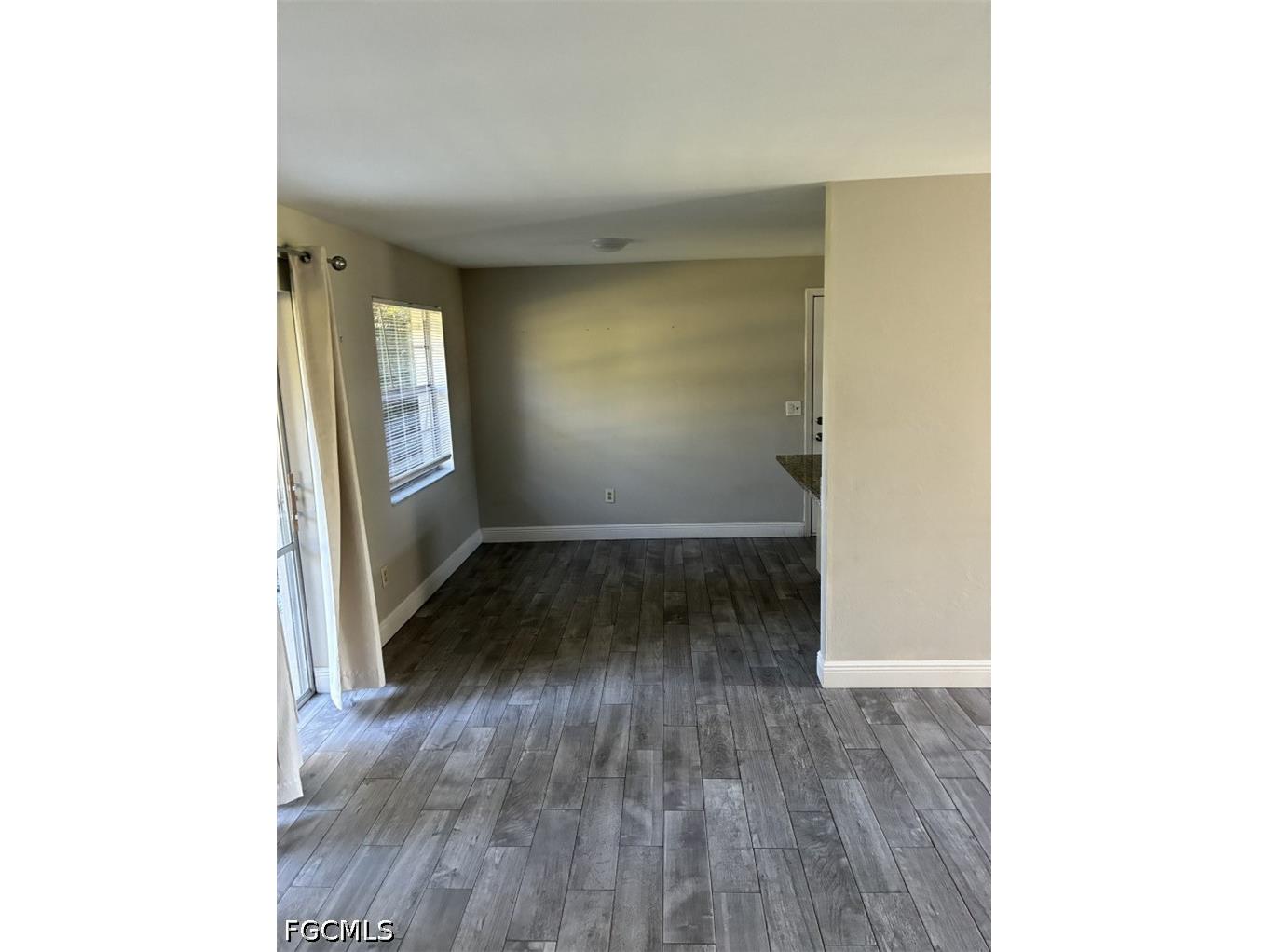1839 Passaic Avenue Fort Myers FL 33901 2026025162 image4