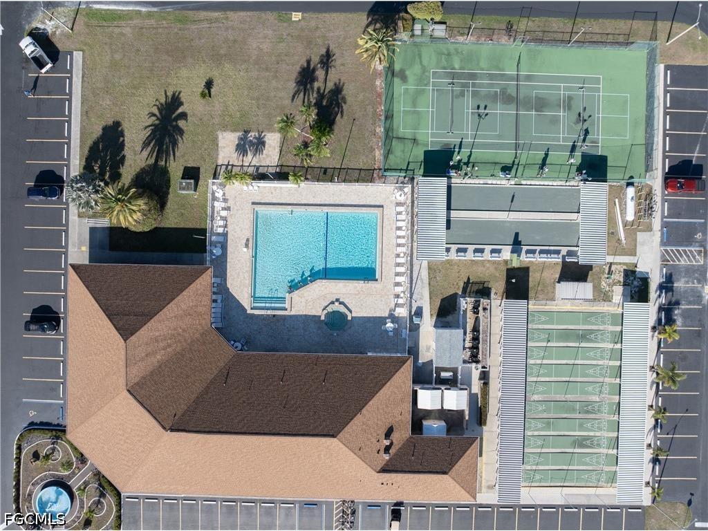 184 Caravan Circle North Fort Myers FL 33903 2026014164 image12
