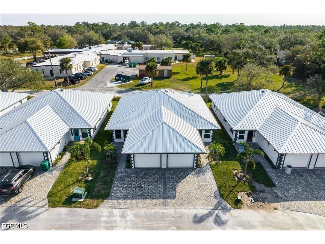 184 Village Circle Labelle FL 33935 2026026462 image25