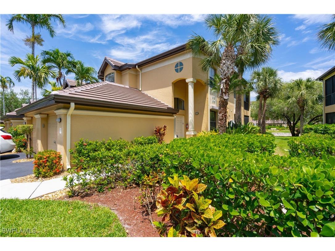 184 Vintage Circle #N202 Naples FL 34119 225041369 image1