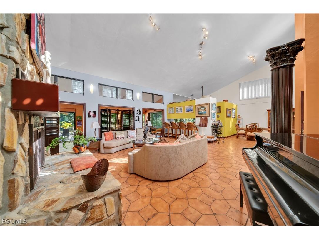 184 W Mariana Avenue North Fort Myers FL 33903 2026009606 image11