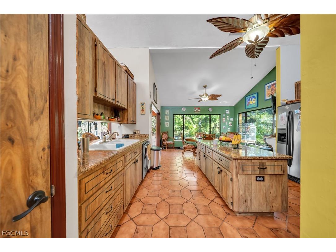 184 W Mariana Avenue North Fort Myers FL 33903 2026009606 image14