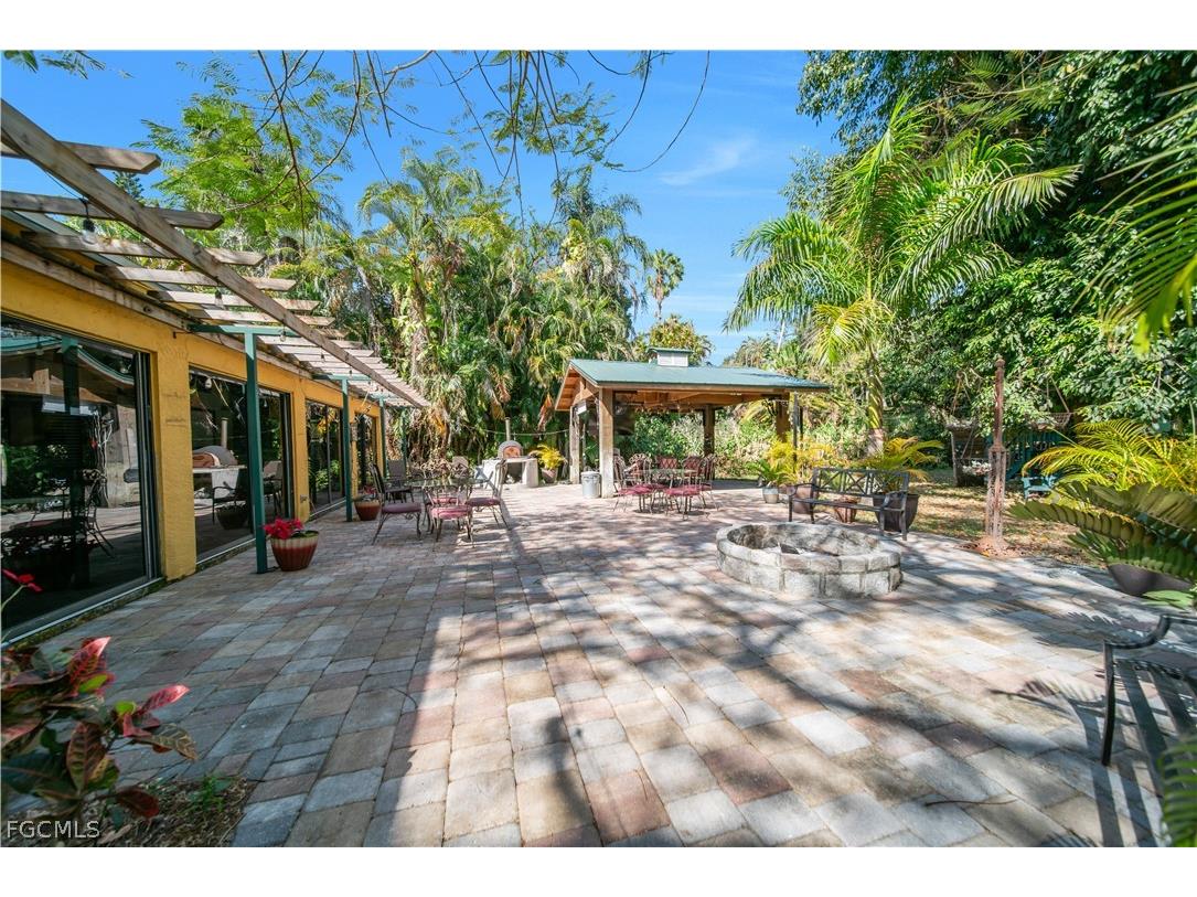 184 W Mariana Avenue North Fort Myers FL 33903 2026009606 image28