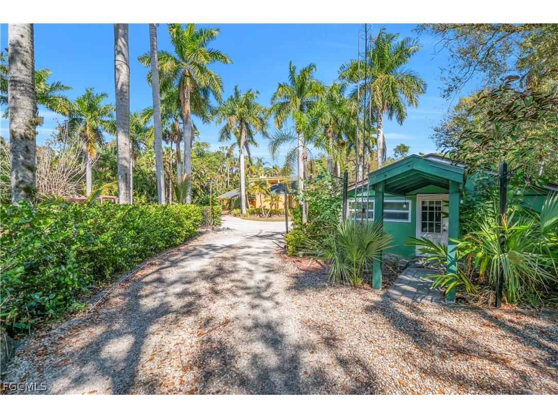 184 W Mariana Avenue North Fort Myers FL 33903 2026009606 image35