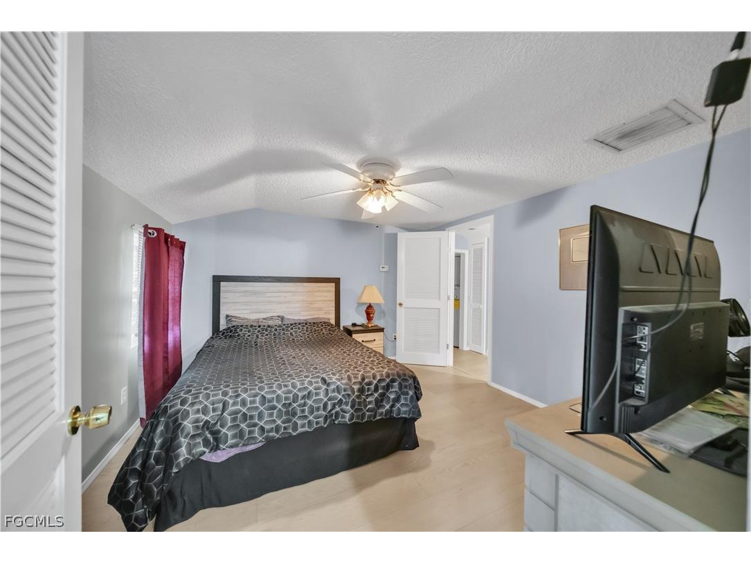 184 W Mariana Avenue North Fort Myers FL 33903 2026009606 image37