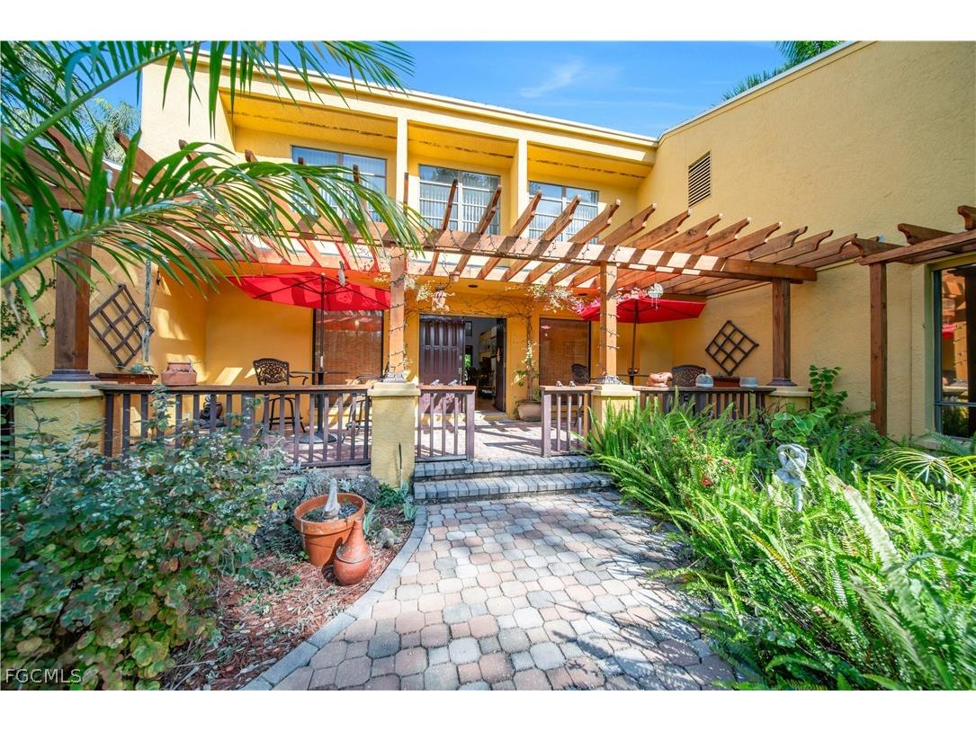 184 W Mariana Avenue North Fort Myers FL 33903 2026009606 image4