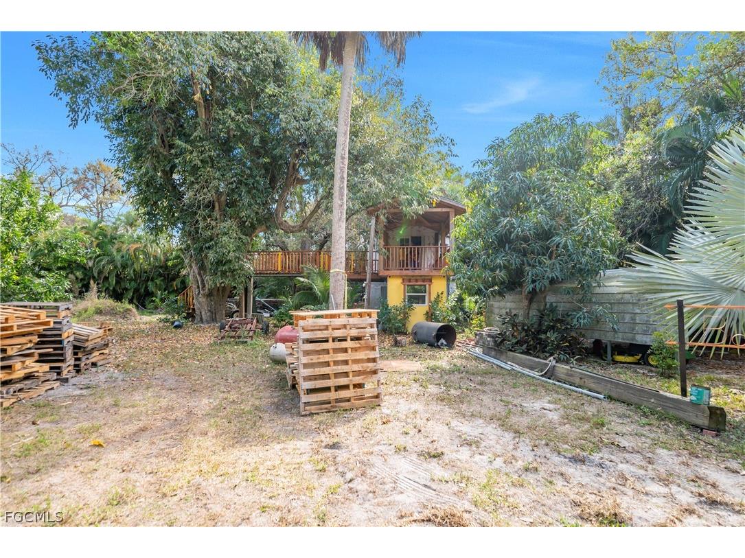 184 W Mariana Avenue North Fort Myers FL 33903 2026009606 image48