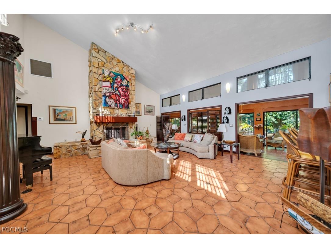 184 W Mariana Avenue North Fort Myers FL 33903 2026009606 image9