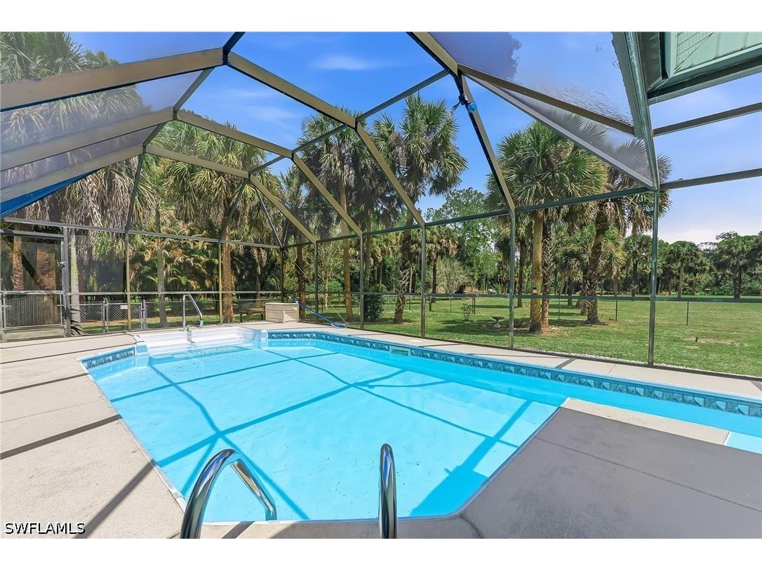 184 Wilson Boulevard S Naples FL 34117 226014529 image37