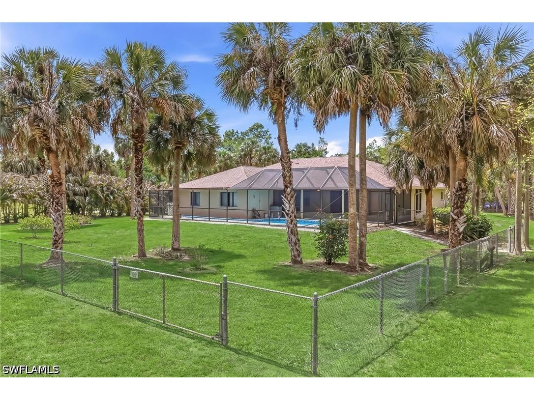 184 Wilson Boulevard S Naples FL 34117 226014529 image40